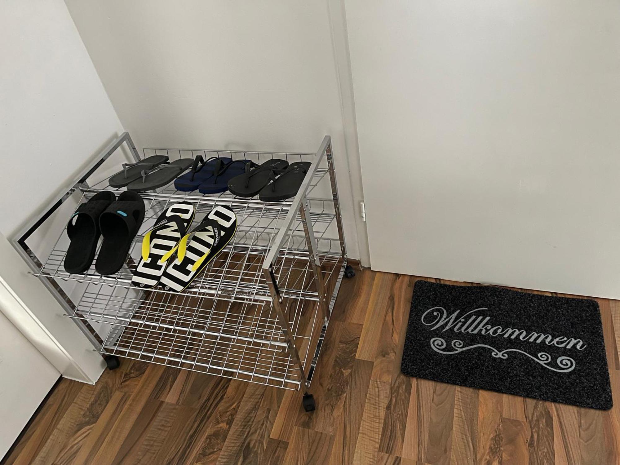 Geraeumige 3-Zimmer-Ferienwohnung Im Herzen Von كاسيل المظهر الخارجي الصورة